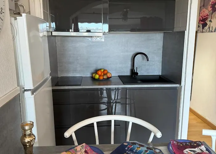 Acogedor Estudio En El Edificio Isla De * 罗萨斯